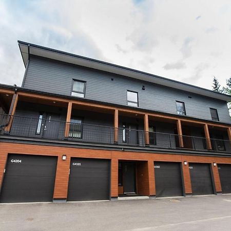 Appartement The Mac Shack By Revelstoke Vacations Extérieur photo