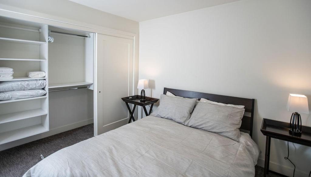 Appartement The Mac Shack By Revelstoke Vacations Extérieur photo